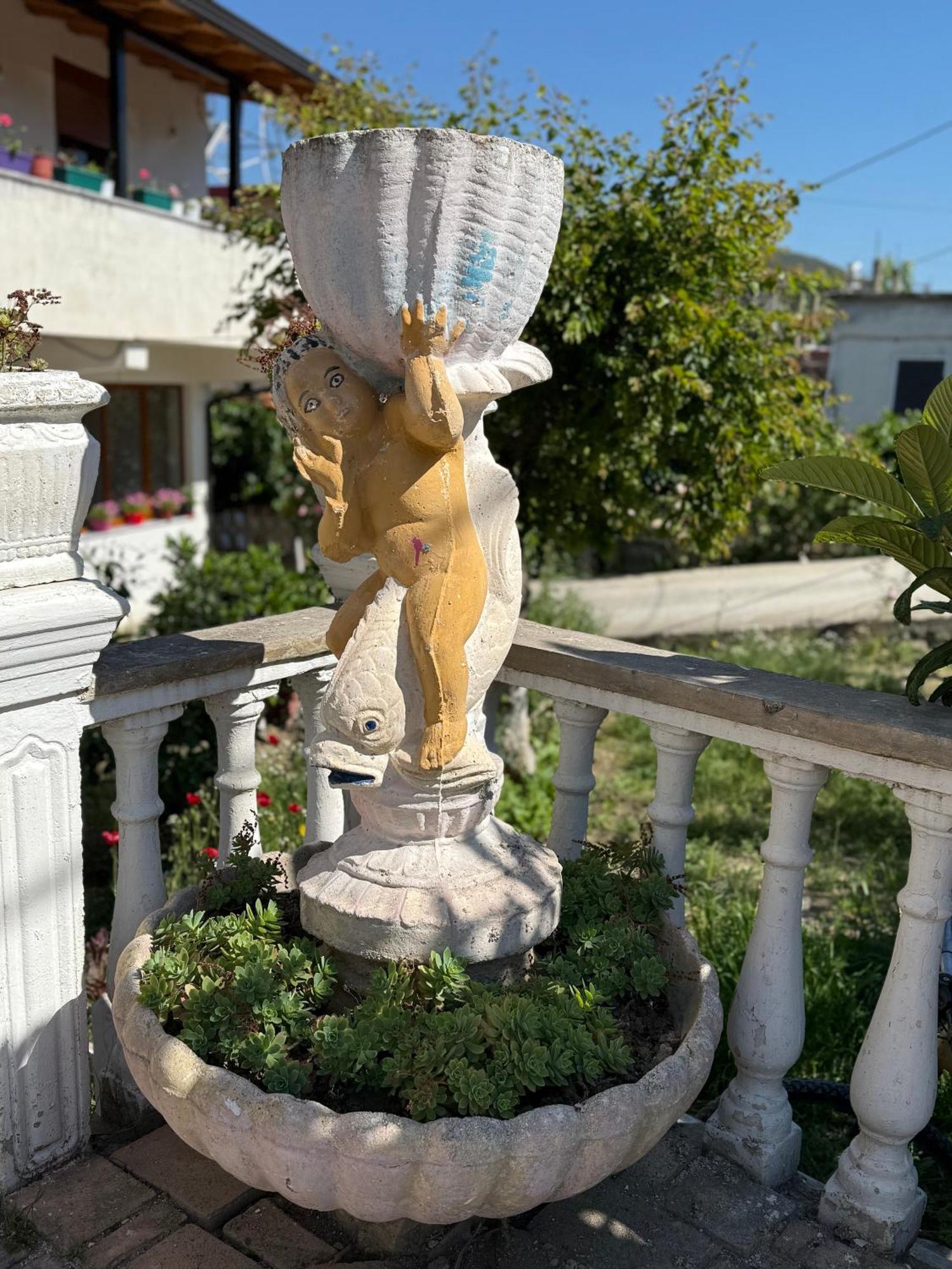 Anel'S Guesthouse Берат Екстериор снимка