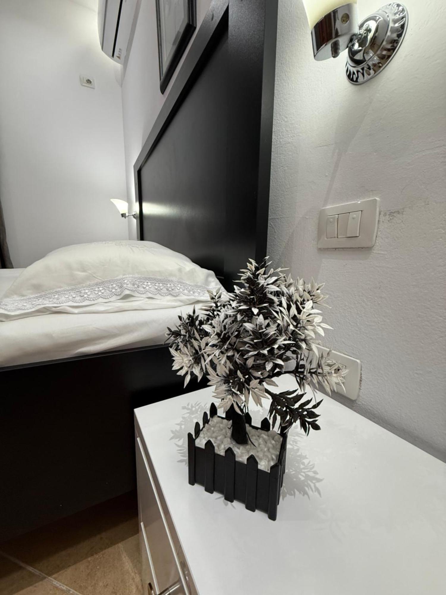 Anel'S Guesthouse Берат Екстериор снимка